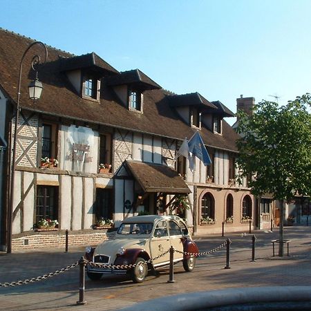 Auberge Du Cheval Blanc - Teritoria Selles-Saint-Denis Exteriér fotografie